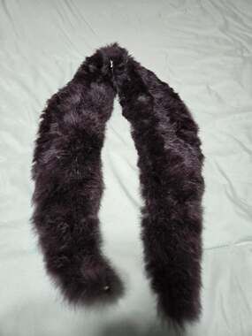 Unknown brand faux fur chocolate brown collar